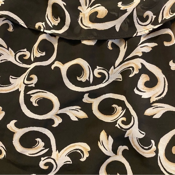 White House Black Market Black Tan Ruffled Tank Top Size Medium - Picture 8 of 9